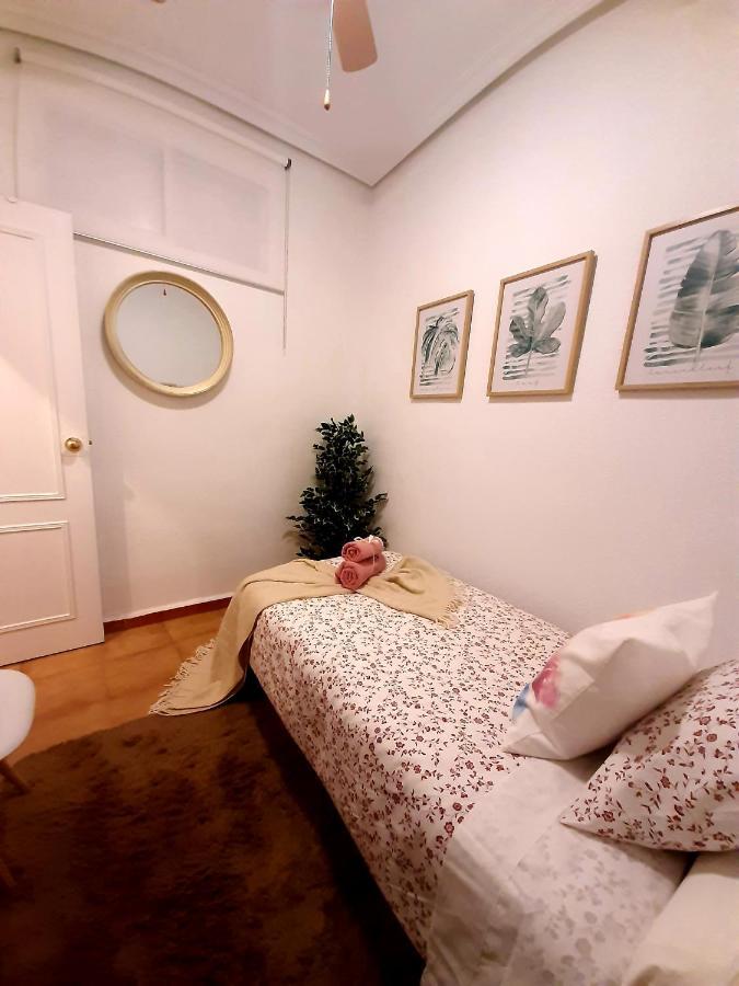 Bohemian & Suites Catedral -Parking Sevilla Eksteriør billede